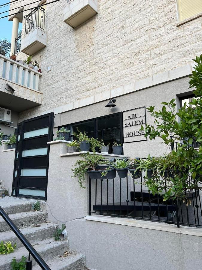 Abu Salem House Guest House นาซาเรธ ภายนอก รูปภาพ