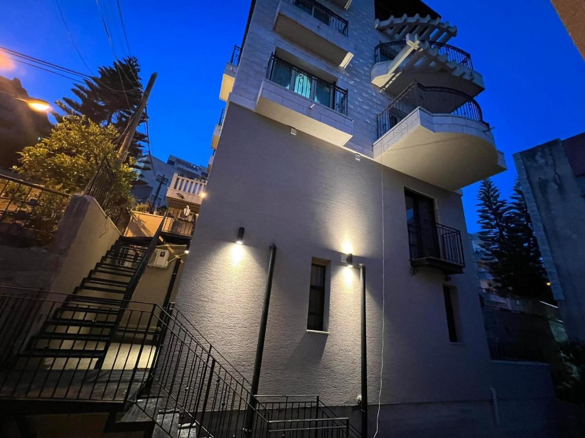 Abu Salem House Guest House นาซาเรธ ภายนอก รูปภาพ